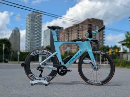 Time Trial Bike Configuration That Holds Speed