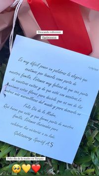 Tarjeta de dedicatoria que recibió la China Suárez de parte del Club Galatasaray.