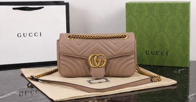 Gucci Marmont Mini or Small: Which Size Fits Your Daily Use Better?