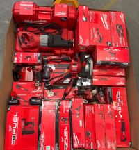 Milwaukee Tool Pallets Under $500