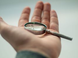 5 Red Flags to Watch For When Choosing a Research Peptide Supplier