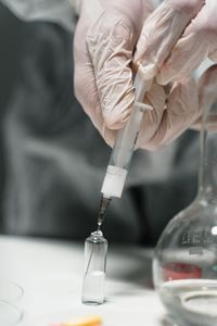 Peptide Reconstitution 101: Bacteriostatic Water, Dilution Math & Storage