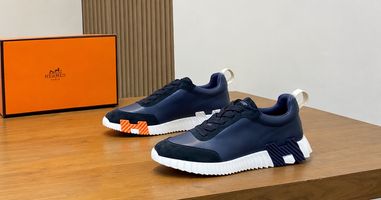 <p>Hermes Bouncing Men Shoes Guide: Fit and Comfort</p>