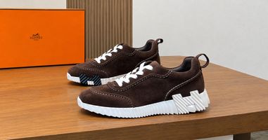 Hermes Bouncing Men Shoes: Color,Style,and Buying Considerations