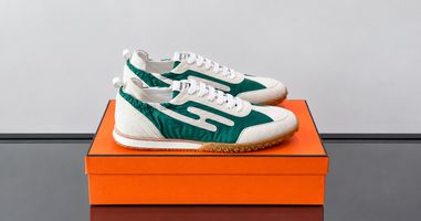 Hermes Jet Sneakers Styling Guide: When Are They Easy to Wear?