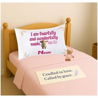 A bedtime blessing, just for little hearts.