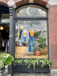 Bella Funk, Women's Clothing, Shopping NH