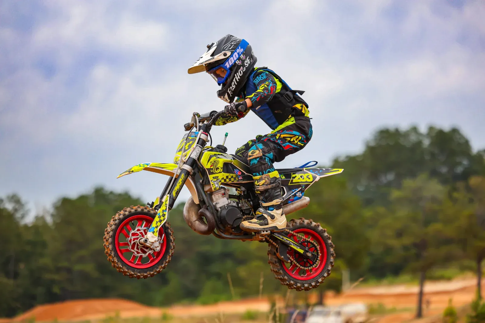 #203 in the air on a Donks Designs kit