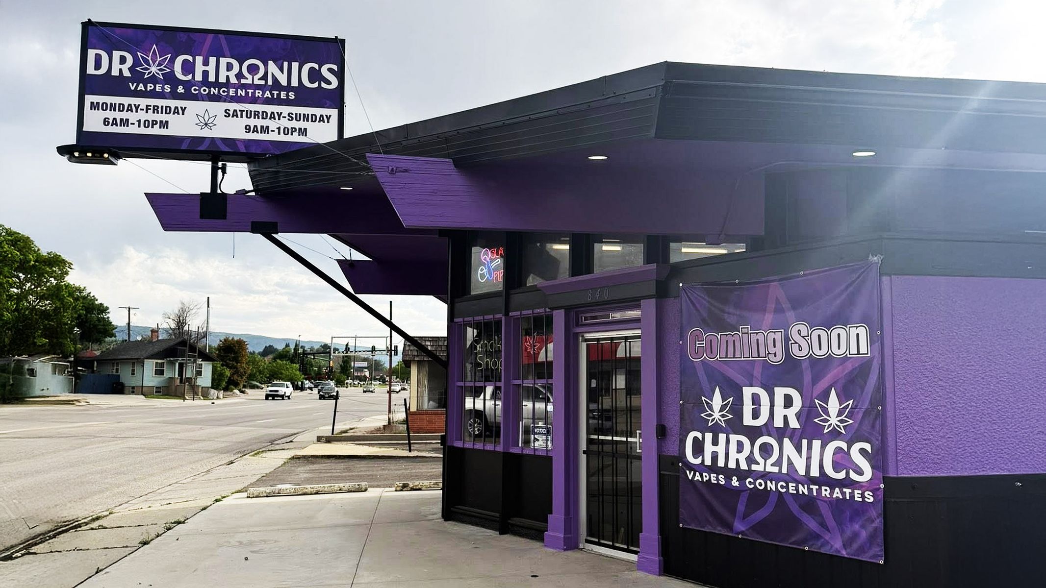 Dr. Chronics Opens New Casper Store with Drive-Thru – Third