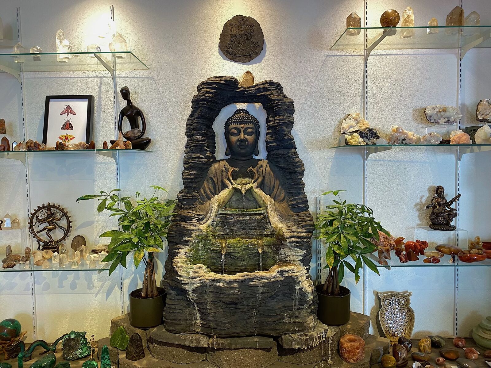 EXTRA LARGE INDONESIAN MIRROR